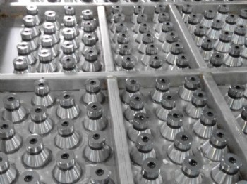 HR-安装中的超声波振子